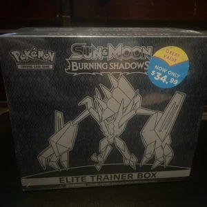 Pokemon TCG: Sonne & Mond - Burning Shadows Elite Trainer Box ETB - Factory Sealed - Bild 1 von 6