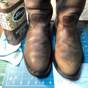 Red Wing Pecos 1124*NEATSFOOT ADDED*Soft Toe Men's Size 9 E2 "Double E" Wide🇺🇸 - Picture 1 of 22
