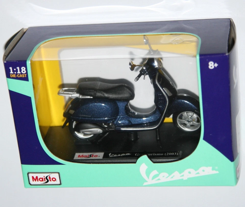 Maisto - VESPA GRANTURISMO (2003) Blue - Model Scale 1:18 - Image 1 of 1