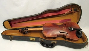 VIOLINO TEDESCO ANTONIUS STRADIVARIUS IN CUSTODIA GRETSCH NERA - BUONE CONDIZIONI (EZS002892) - Foto 1 di 12