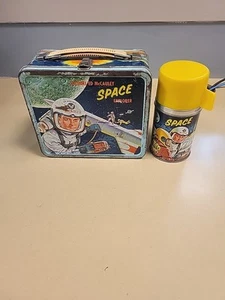 1960 Space Explorer - Colonel Ed McCauley Metal Lunchbox with Thermos - Picture 1 of 7