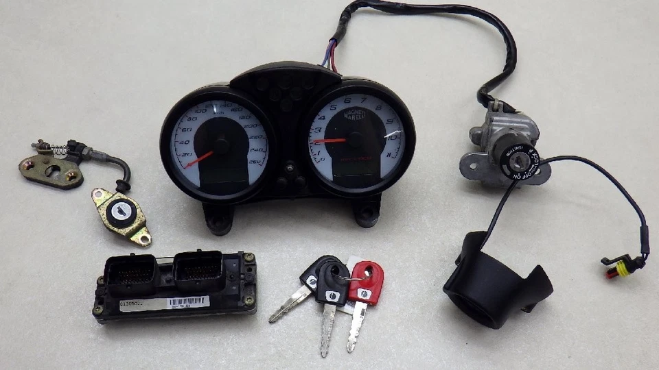 Interruptor principal Monster S4R Meter Ecu Ducati Foto 1 de 4