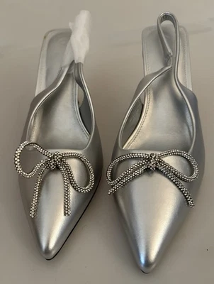 Topshop Eslinga de Lluvia Tacón Trasero Boda Corte Arco Plateado Wm Talla 10 TOTALMENTE NUEVO 0346 Foto 1 de 4