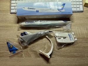Flugzeug Condor Boeing 767-300ER 1:200 Unbenutzt in OVP - Bild 1 von 2