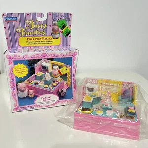VTG Takara Furry Families Pig Family Bakery Playset *KITCHEN ONLY-NO PIGS* - Picture 1 of 11