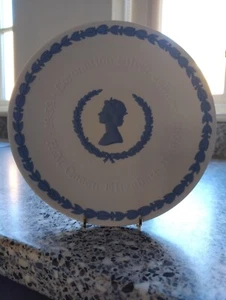 Wedgwood Queen Elizabeth Silber Krönung Gedenkteller - Bild 1 von 4