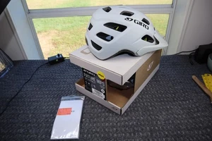 Giro Helmet Fixture Mips Adult Universal Fit Matte Gray Cycling New Opened - Picture 1 of 13