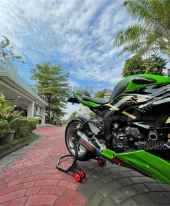Custom Exhaust System For Kawasaki ZX6R / ZX636 / ZX 6R / ZX 636 - Picture 1 of 2