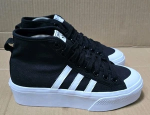 BRANDNEUE ADIDAS NIZZA MID SPORTSCHUHE GRÖßE UK 5 PLATEAUSOHLEN SCHWARZ UND WEISS  - Bild 1 von 9