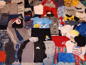 Giant Boy's Clothing Lot - 100 Pcs/20 Lbs. - Size 2T - Afbeelding 1 van 24