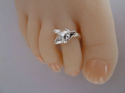 2x 'Fox' Sterling Silver (plated) Toe Ring. ALLERGY FREE. For 2x toe rings - image 1 of 4