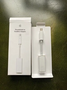 Apple Macbook Air Thunderbolt to FireWire 800 Adaptor - Photo 1/4