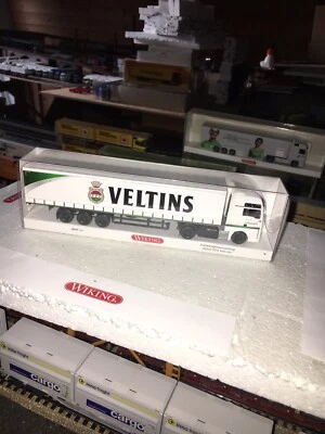 MAN  TGX  XXL  18.530  GPSZ  „“ Veltins „“  OVP - Bild 1 von 3