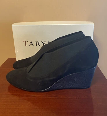 Nuevo en caja Zapato sin cordones Taryn Rose Kelly plataforma cuña tacón 2,75" gamuza negra talla 8 Foto 1 de 4