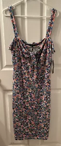 BCBG Paris Damenkleid Blumenmuster vorne zum Binden neu mit Etikett Größe Large 12-14 - Bild 1 von 5