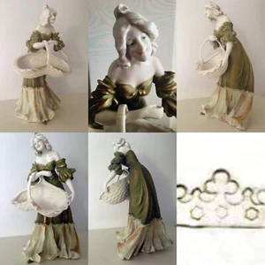 Beautiful Art Nouveau Amphora Porcelain Figurine of a Woman, Circa 1900 - Picture 1 of 6