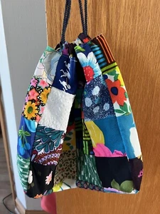VINTAGE 1970's PATCHWORK drawstring PURSE bag super cute - Picture 1 of 3