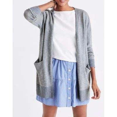 Cárdigan Madewell para mujer Ryder a rayas con bolsillos delanteros abiertos azul gris pequeño Foto 1 de 4