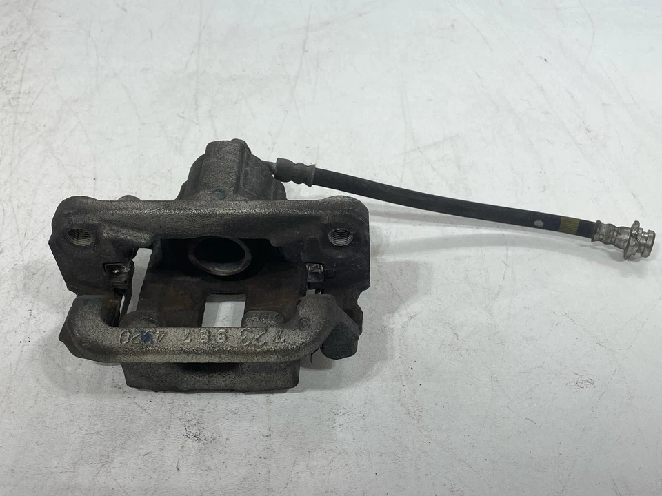 Fits 17-20 NISSAN ROGUE SPORT Rear LH Driver Brake Caliper Manual Park Brake OEM Foto 1 de 4