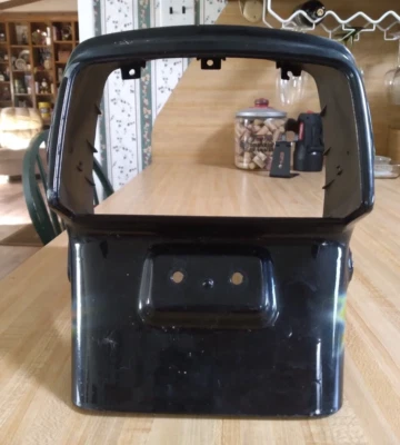 Suzuki GS700 Rear Fender Cowl Fairing 1985 Used Foto 1 de 4