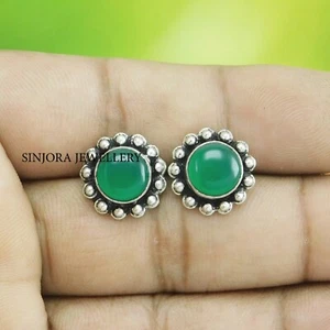 Green Onyx Gemstone 925 Sterling Silver Handmade Jewellery Stud Earrings - Picture 1 of 4