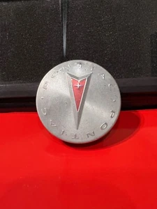 OEM Pontiac Bonneville Vibe G5 G6 Grand Prix OEM Center Cap 1999-2011 9593169 - Picture 1 of 2