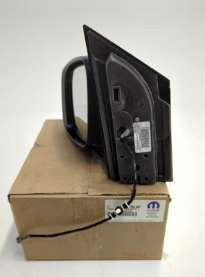 Nuevo espejo de puerta Mopar genuino OEM Caravan Town Country Power Fold azul Foto 1 de 4