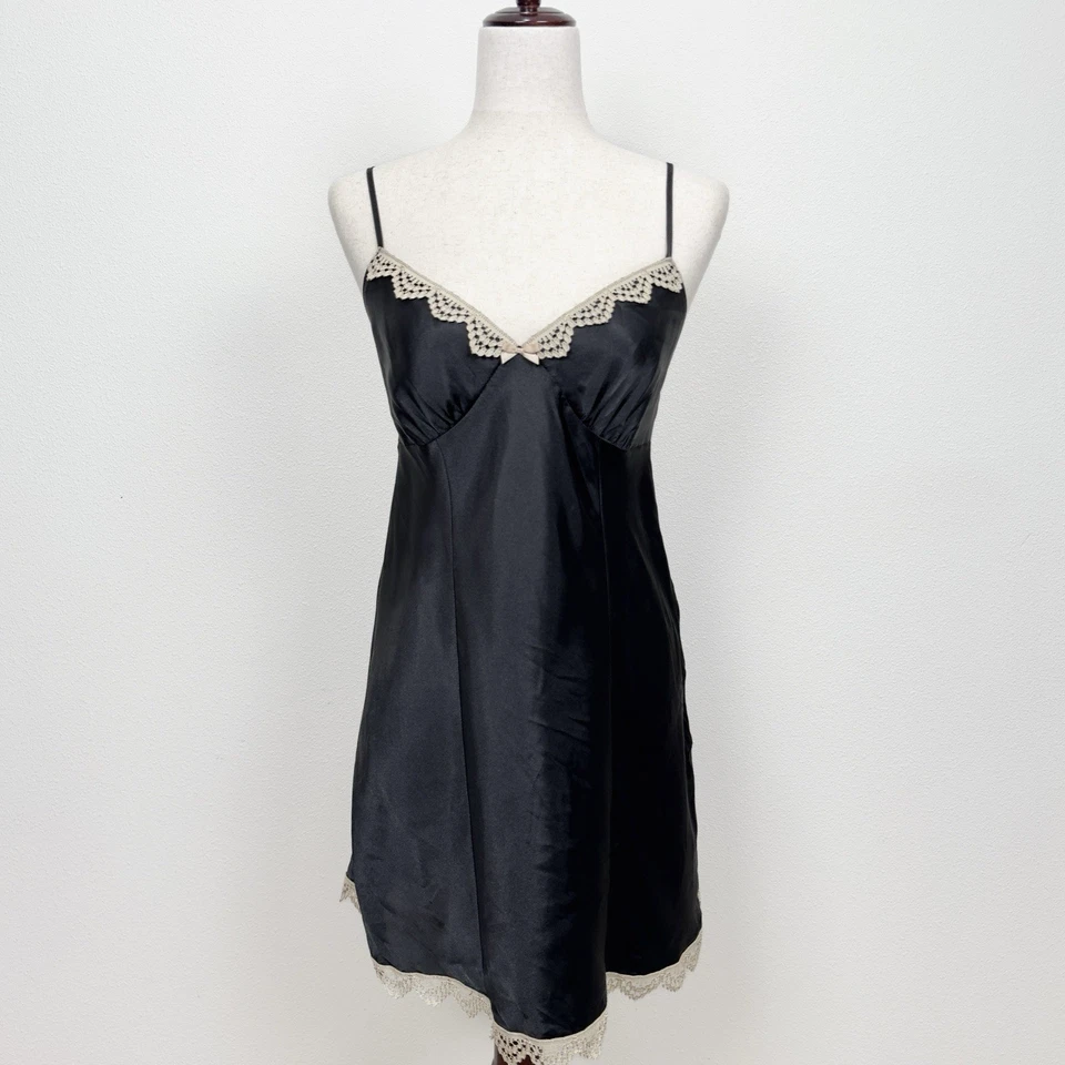 GIlligan & O'Malley Y2K Vestido sin Mangas de Satén para Mujer Mediano Negro Coqueta Lencería Foto 1 de 4