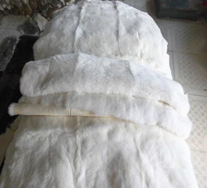 Real Rabbit Fur White Blanket & Real Fur Carpet Rug Throw Leather Fur Carpet US - Picture 1 of 7