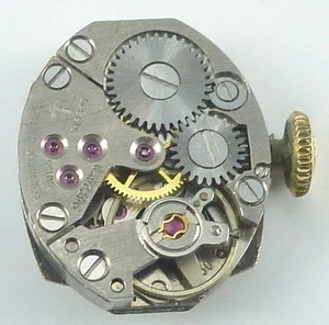 Vintage Tissot LDS Mechanical Wristwatch Movement - 17 Jewels - Parts / Repair - Picture 1 of 4