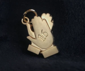 WW Weight Watchers Lifetime Charm Award Key Celebrate Loss 16 Weeks - Picture 1 of 9