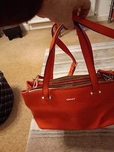 GENUINE DKNY SALMON COLOUR TOTE BAG WITH MANY POCKETS. - Picture 1 of 20