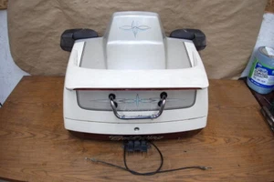 1990 HONDA GOLDWING GL1500SE WHITE STORAGE TRUNK TOUR PAK NO KEY 81112-MN5-3000 - Picture 1 of 12