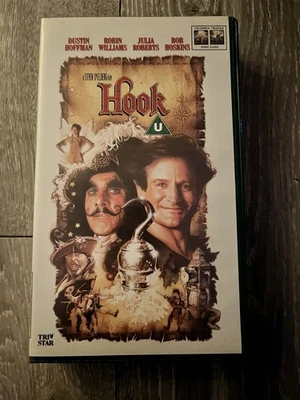 Hook (1991) w/ Robin Williams & Dustin Hoffman - VHS - Tested & Working - Image 1 of 4