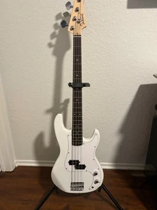 Glarry Bassgitarre 4 Saiter - Bild 1 von 8