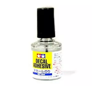 DECAL ADHESIVE/GLUE - GREAT WAY OF SAVING DECALS (10ml BOTTLE) #87176 TAMIYA - Picture 1 of 1