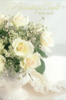 Ramo de tarjetas de aniversario reflexivo rosas blancas de American Greetings + sobre Foto 1 de 4