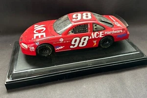 Hardware ERTL Diecast 29018 Pontiac Grand Prix NASCAR Ace #98 - Foto 1 di 11