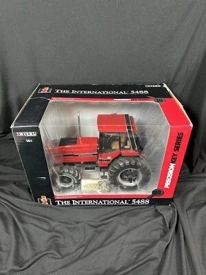 Ertl 1/16 IH 5488 Precision - Image 1 of 4