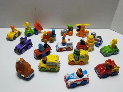 Lote De 15 Figuras De Acción Diecast De Colección Plaza Sésamo Playskool Muppets Años 80 Foto 1 de 4