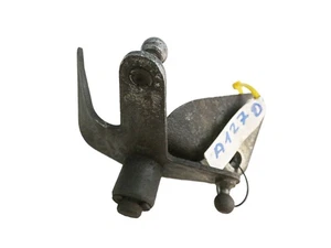 Mercedes W111 M127 A1270700121 Lever rocker arm - Picture 1 of 4