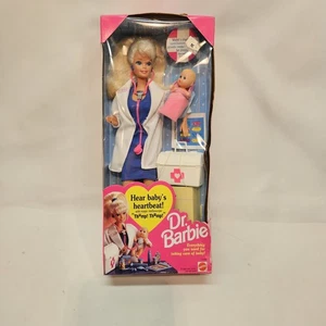 Bambola Dr Barbie Mattel 11160 bionda 1993 nuova senza scatola - Foto 1 di 10