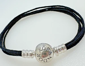 Pandora Schwarz Multi Strang Kordel Rund Fass Sterlingsilber Charm Armband - Bild 1 von 6