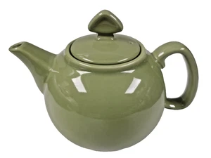 Chantal 2003 Teapot Olive Green Gloss Ceramic 32 Oz 4 Cup 92-TP11 - Picture 1 of 6