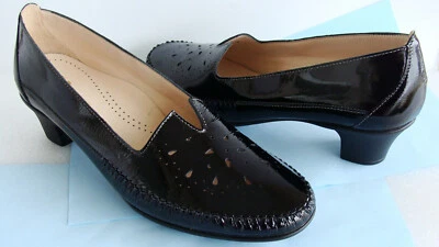 NEW~ SAS SONYO Black Patent Leather Low Heel Slip On Pumps Sz 11M ~ Casual/Dress - Image 1 of 4