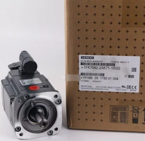 1PC NEW SIEMENS Servo Motor 1FK7042-2AK71-1RG0 FAST SHIP - Picture 1 of 8