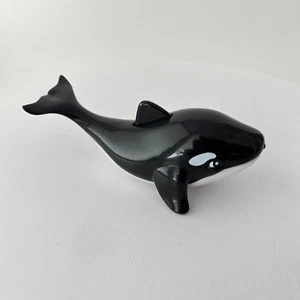Figura de agua SeaWorld Killer Whale Orca Shamu Wendy’s Kids Toy 2013 coleccionable - Imagen 1 de 12