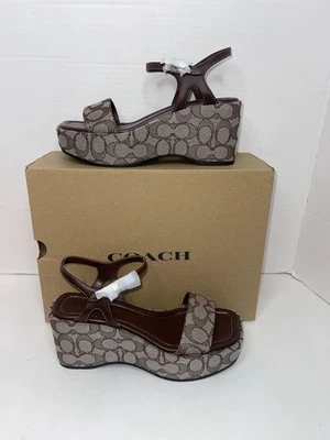 Sandalia de cuña Coach Gale para mujer - Arce | Jacquard exclusivo | Talla 7B Foto 1 de 4