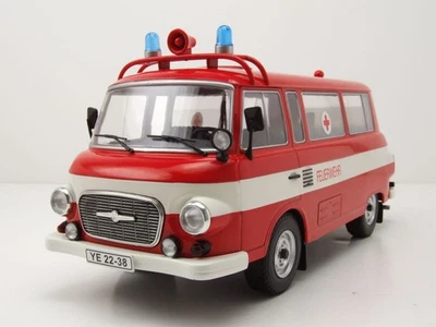 Barkas B 1000 Feuerwehr Ambulanz 1965 rot Modellauto 1:18 MCG