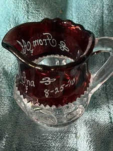 Brocca in vetro rubino miniatura 1910 - Foto 1 di 3